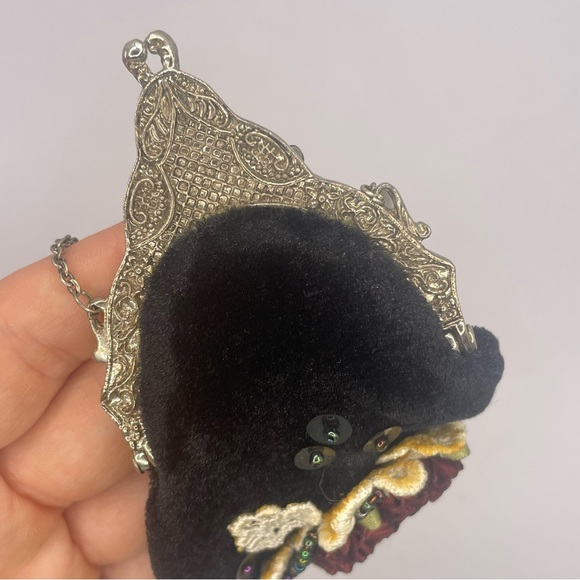 Vintage Gothic Victorian Revival Black Velvet Mini Purse / Handbag With Rosettes - Picture 10 of 11